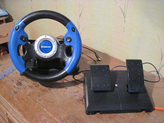 Игровой руль с педалями Defender MX-V9 Vibration.