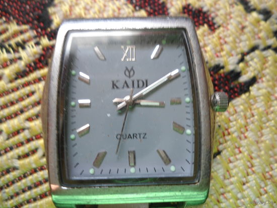 Мужские наручные часы кварцевые с браслетом "kaidi"
