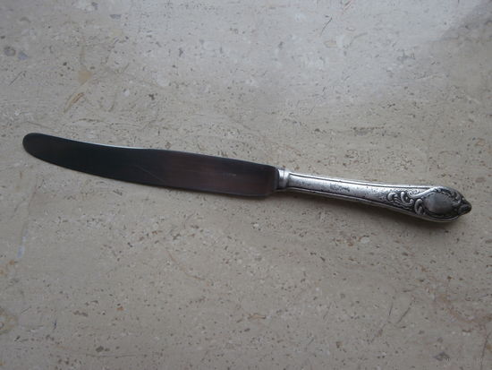 Нож столовый клеймо МНЦ СССР длина 24.1 см.