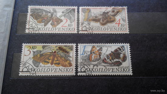 Марки - фауна Чехословакия 1987 бабочки