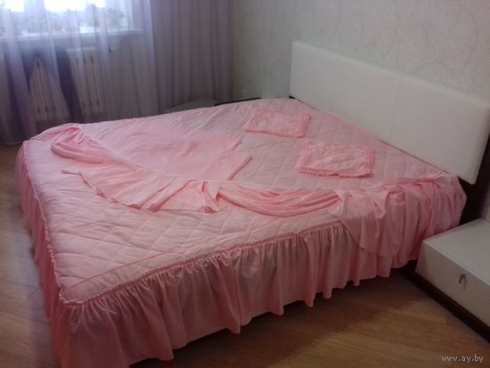 Комплект для спальни. Розовый