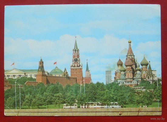 Москва. Вид на Кремль. Чистая. 1977 года. Фото Мусихина. 905.