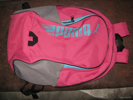 Отличный спортивный фирменный рюкзак PUMA 45х30 см