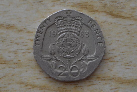Великобритания 20 пенсов 1983