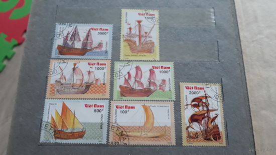 Парусники, корабли, лодки, флот, транспорт, географические открытия, марки Вьетнам