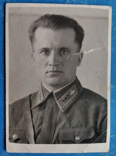Фото старшего лейтенанта. Летчик. Декабрь 1941 г. 4х5 см.