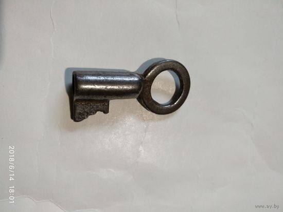 Старинный ключ. Начало XX-го века. Длина 38 мм.