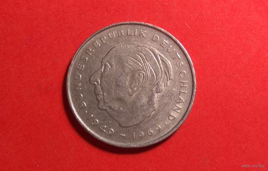 2 марки 1976 F. Германия. ФРГ. Теодор Хойс. 20 лет Федеративной Республике.