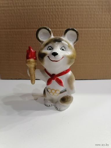 Фарфоровая статуэтка"Олимпийский мишка" Коростень