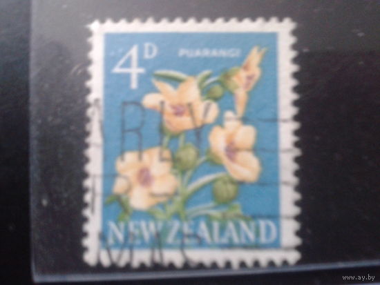 Новая Зеландия 1960 Цветы 4 пенса