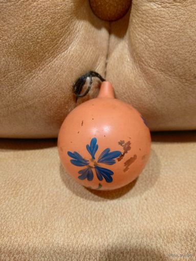 Ёлочная игрушка СССР шар с ручной росписью Василёк