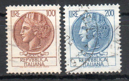 Стандартный выпуск Италия 1959 год серия из 2-х марок
