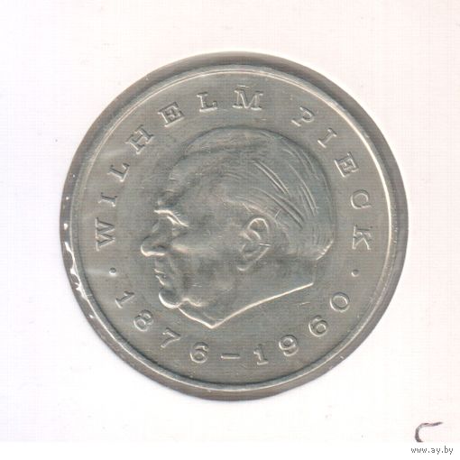 20 марок 1972 года ГДР Вильгельм Пик в холдере 25