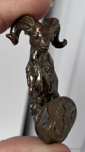 Горный козел, баран статуэтка - миниатюра Металл