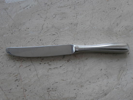 Нож столовый HEPP Tradition Германия длина 23 см.