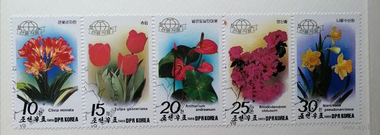 Корея / КНДР /1989/ Цветы / / 5 марок