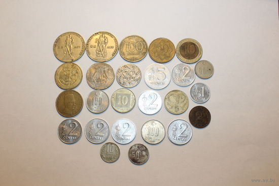Монетки. 25 штук, разные.