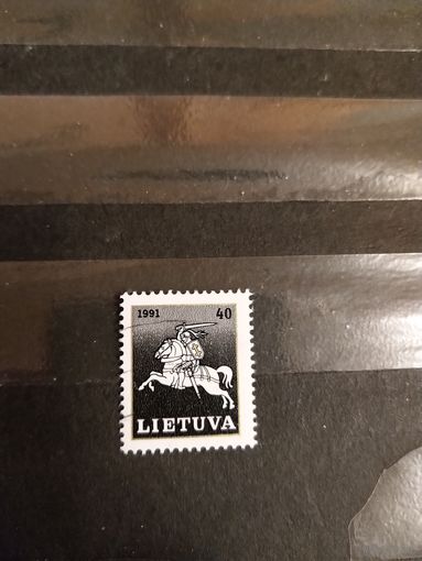 1991 Литва Мих 491 герб Погоня гашеная встречается реже чем чистая (1-2)