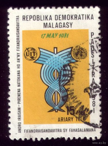1 марка 1982 год Мадагаскар 874