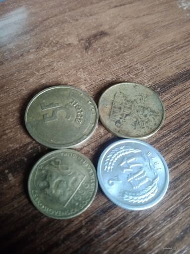 Монеты 47
