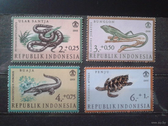 Индонезия 1966 Рептилии** Полная серия