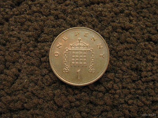Великобритания 1 пенни 2001 (7)