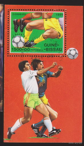 Футбол  Спорт Чемпионат мира по футболу - Италия-Гвинея Бисау 1982 год  лот  2013  БЛОК