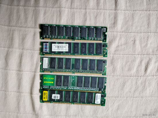 Оперативная память цена за 5 планок PC-133 DM364S83 SDRAM 1003 hitachi MEGA