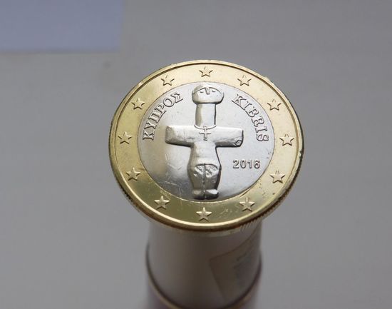 1 евро 2016 Кипр UNC из ролла