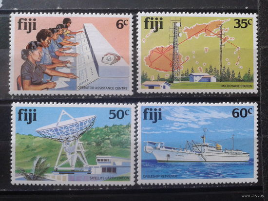 Фиджи 1981 Карта, судно, антенна** Полная серия