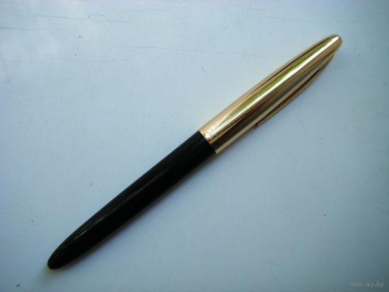 Чернильная ручка WING SUNG - 233 поставки в СССР.