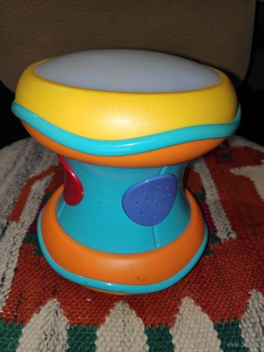 ELC Развивающая игрушка Волшебный барабан со светом и звуком.