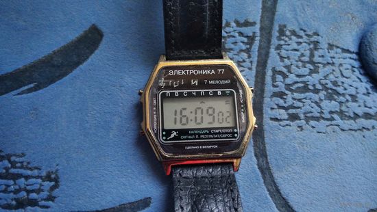 Часы Электроника 77 редкая модель