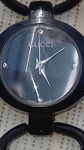 Часы  с браслетом GUCCI