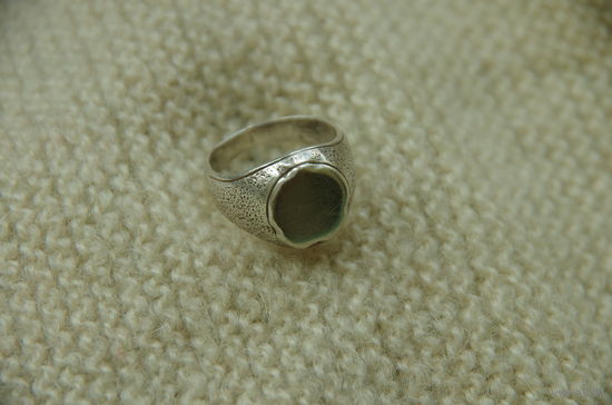 Кольца Р. 19 серебряное 875
