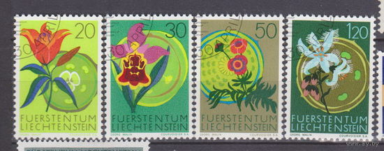 Цветы Флора - Европейский год охраны природы  Лихтенштейн 1970 год Лот 55  около 30 % от каталога по курсу 3 р ПОЛНАЯ СЕРИЯ