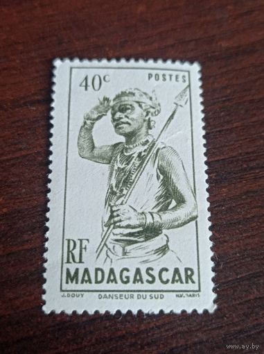 Французский Мадагаскар 1946 года. Воин с копьём