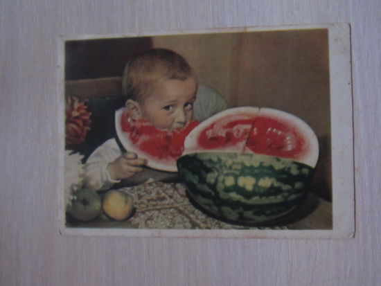 Вкусно 1955 г., Цветное фото  Л. Иванов. ИЗОГИЗ.