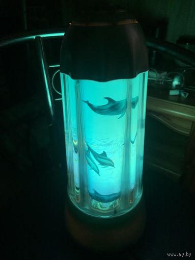 Идеальный светильник с плавающими рыбками для  вечерней беседы  за столом-заводской Китай для каталога "Отто" из Германии.