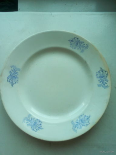 Старая тарелка из СССР