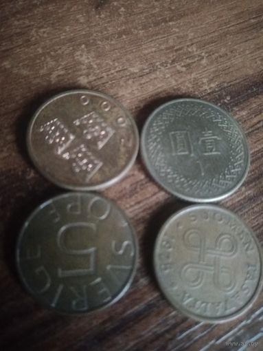 Монеты 30
