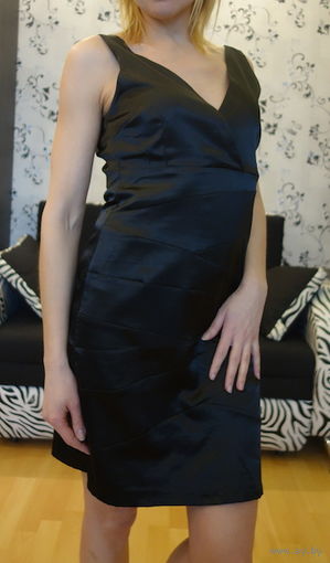 Красивое коктейльное черное платье размер S 44