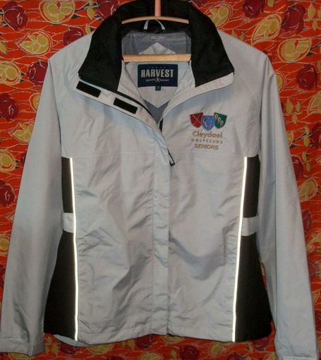 Спортивная куртка James HARVEST Оригинал!Состояние новой, размер M(lady).