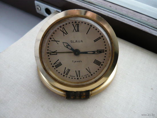Часы-будильник СЛАВА 70 годов