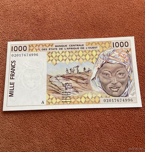 Распродажа! Кот - дИвуар 1000 франков 2002 г.