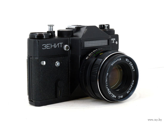 Фотоаппарат Зенит-ЕТ с объективом Гелиос 77М-4 МС