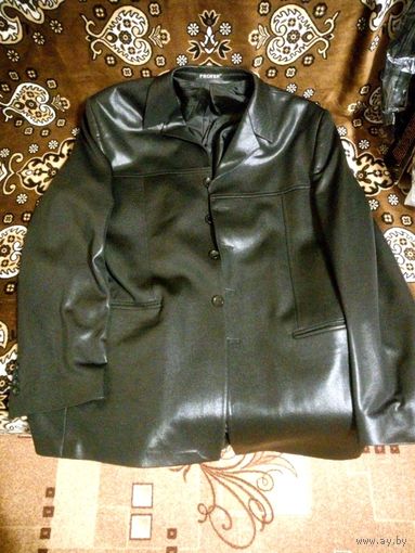 Пиджак куртка лакированный черный большого размера в идеале