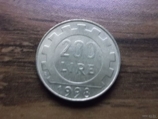 Италия 200 лир 1998 (2)