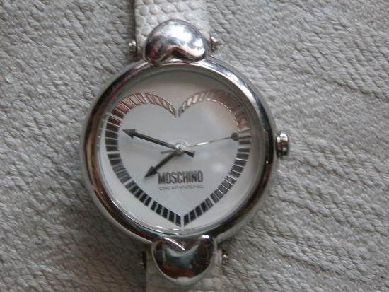 Женские часы MOSCHINO CHEAPANDCHIC оригинал