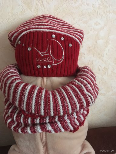 Комплект (шапка и шарф)